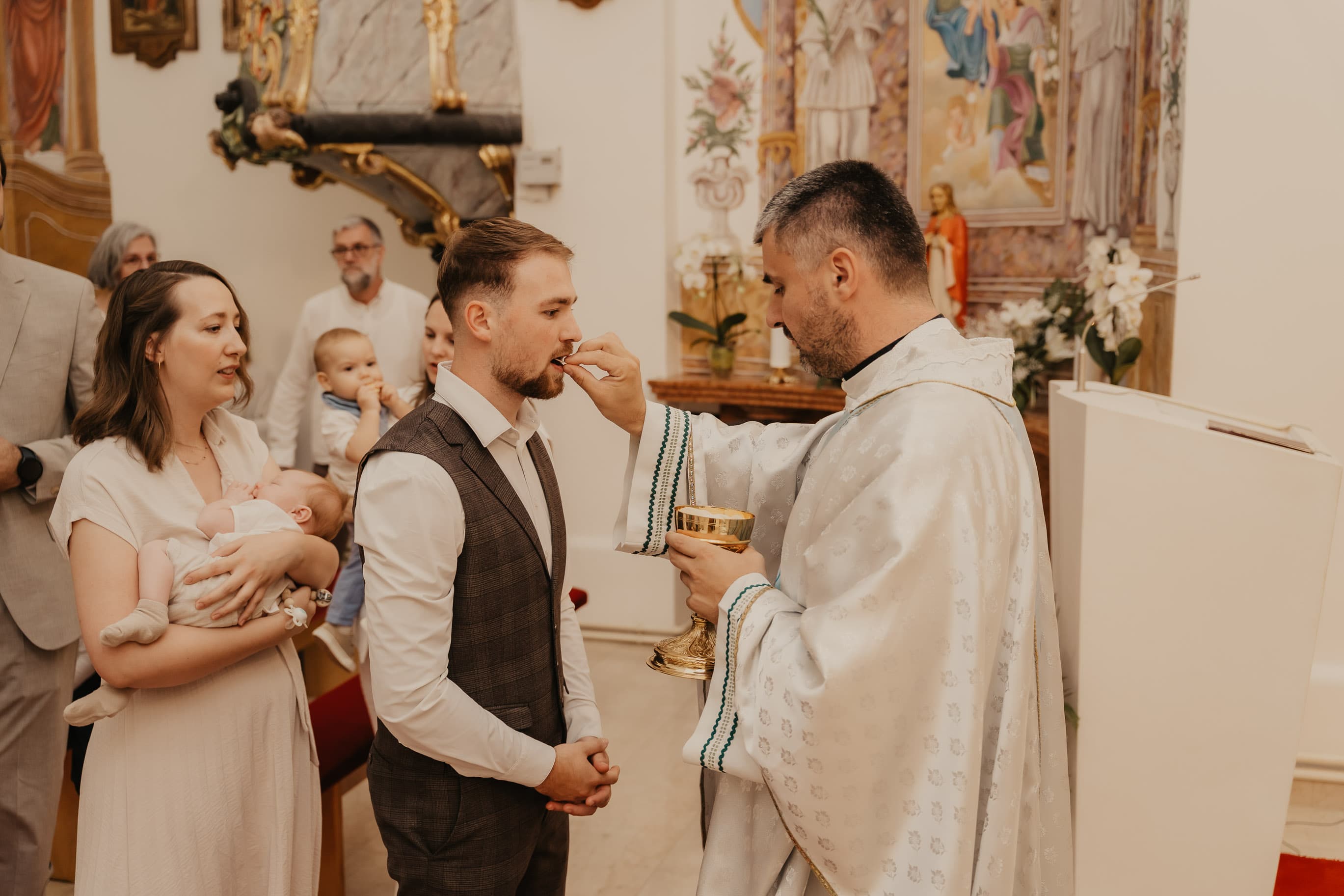 Krštenje Šimun — Sveto krštenje — fotografija 112
