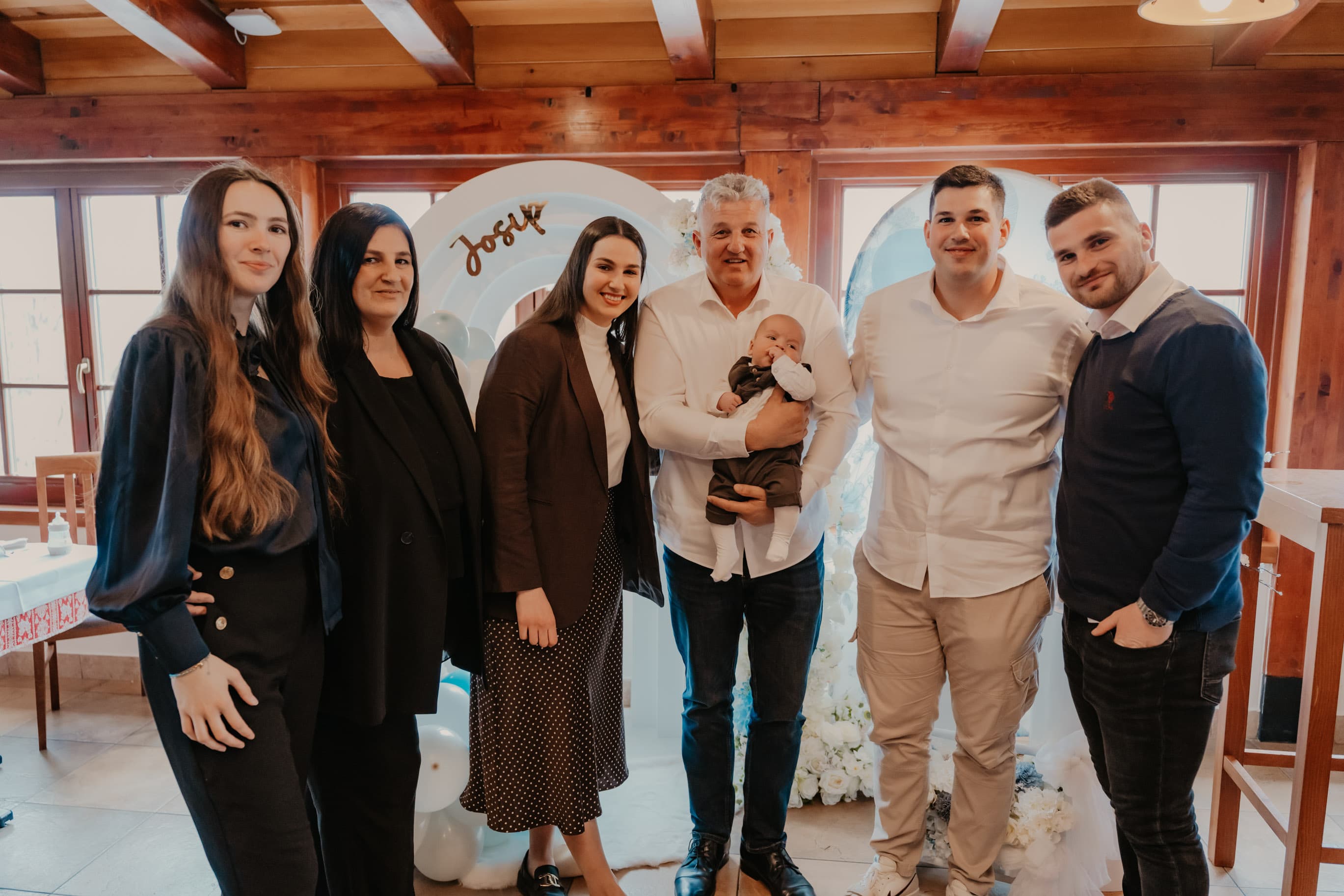 Krštenje Josip — Sveto krštenje — fotografija 221